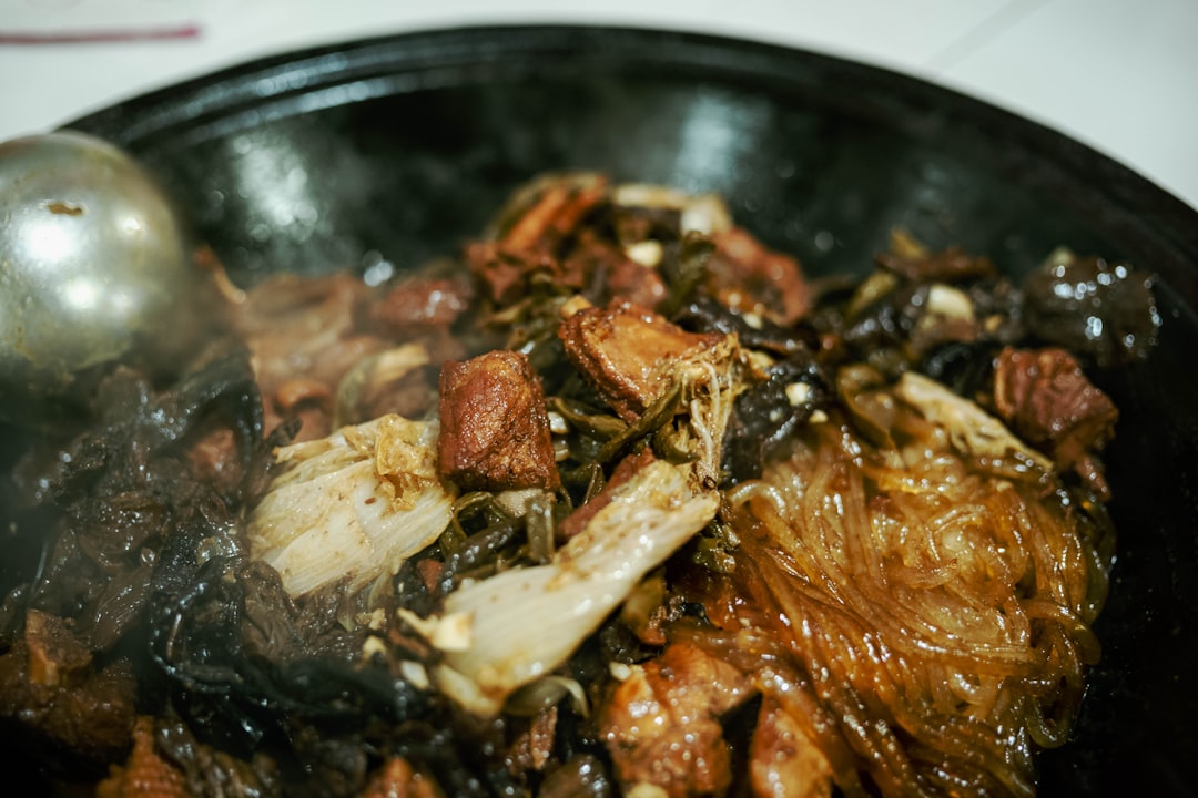 Aromatik Yağların Gizli Tatları - grilled meat with spice oil