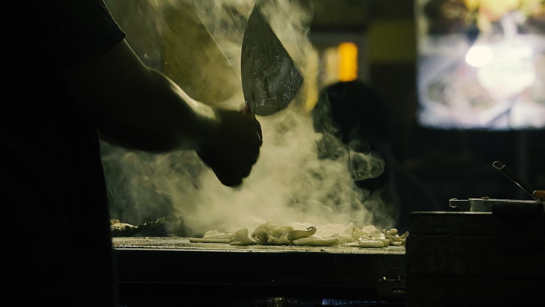 Biberli Zeytinyağında Şeker ve Tuzun Harmanı