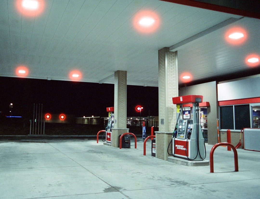 Ege Coğrafi İşaretli Yağları İçinde Milas Zeytinyağının Yükselişi - oil press