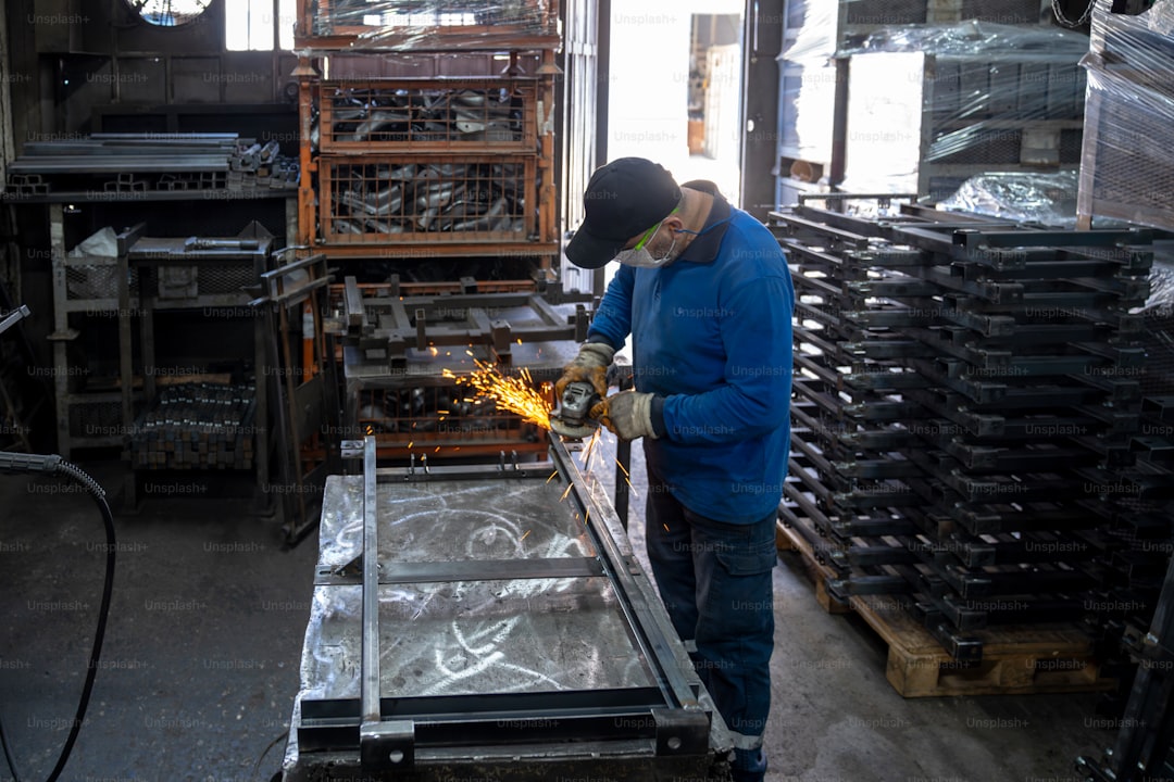 Geleneksel Soğuk Sıkımın Altın Kuralı Doğal Sızma Zeytinyağı - cold press process