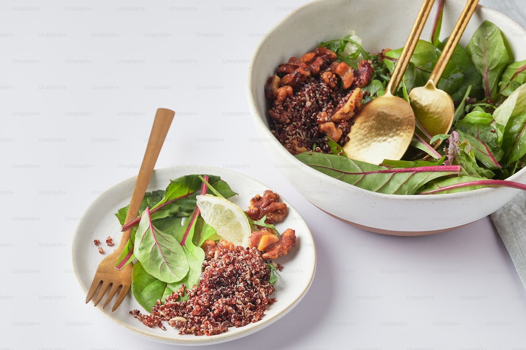 Kokusuz Riviera ile Sıcak ve Soğuk Gıdalar - salad bowl