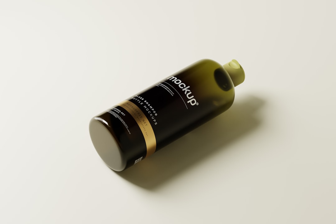 Milas Zeytinyağı Ege'nin Coğrafi İşaretli Yağlarıyla Doyumsuz Tat - olive oil bottle