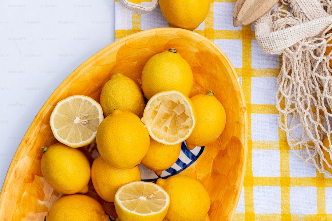 Narenciye Aromalı Yağların Gurme Dolu Yolculuğu - lemons