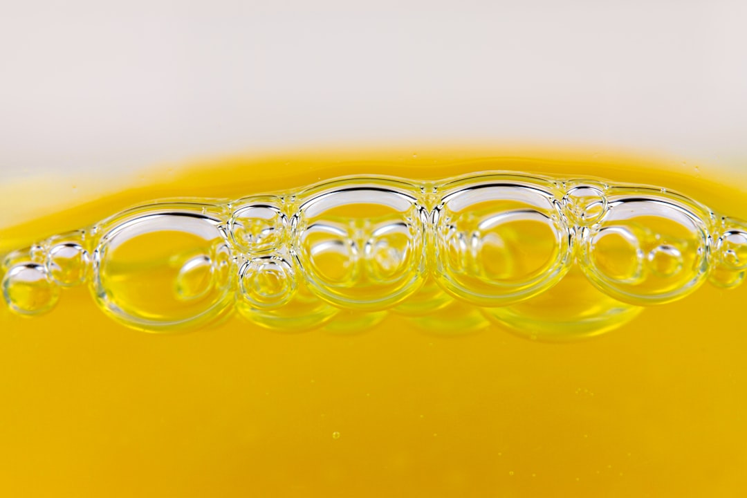 Narenciye Yağlarının Sağlıklı Beslenmedeki Rolü - citrus oil extraction