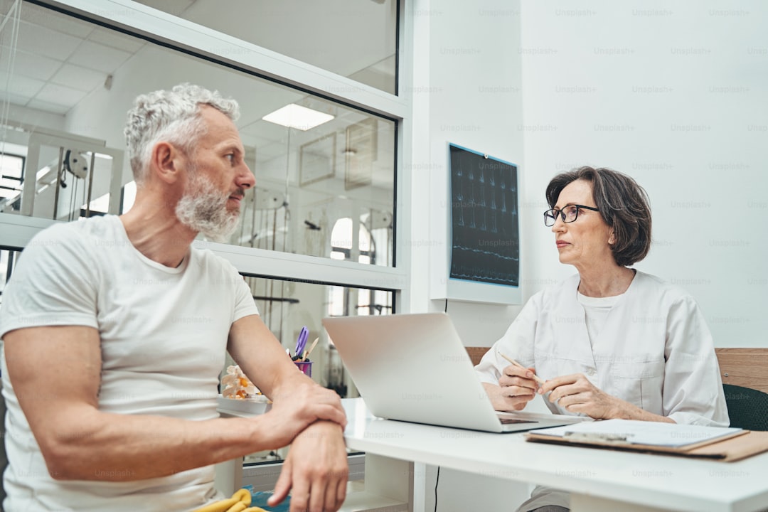 Naturel Birinci Yağlarının Sürdürülebilir Ambalaj Stratejileri - consumer education