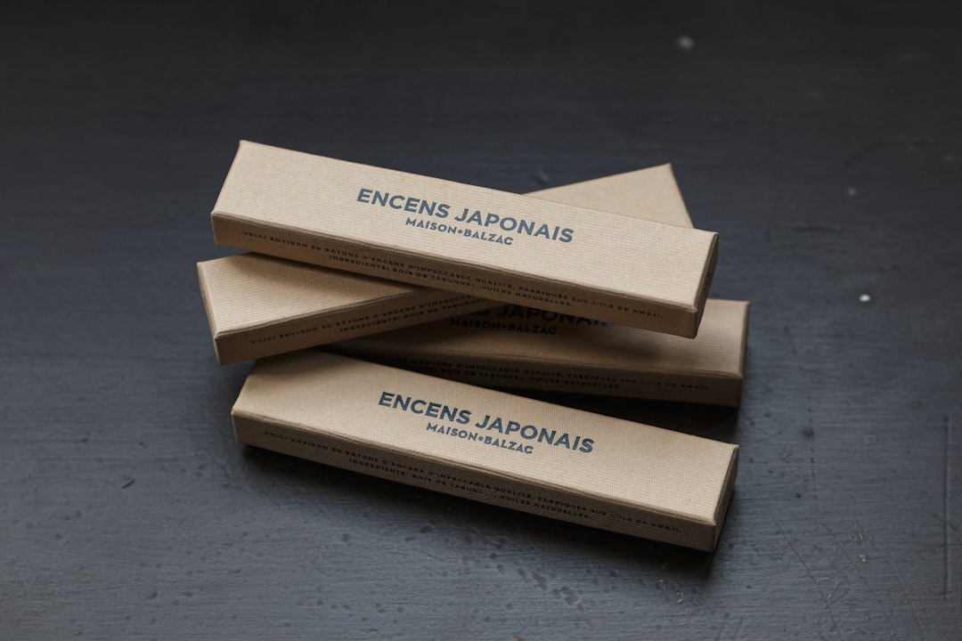 NB Yağları için Şeffaf Cam Şişe Ambalaj Seçenekleri