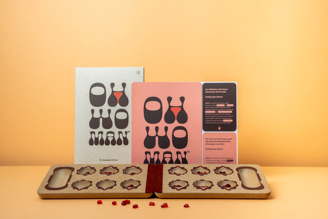 Şeffaf Cam Şişelerde Naturel Birinci Yağları Tasarımı