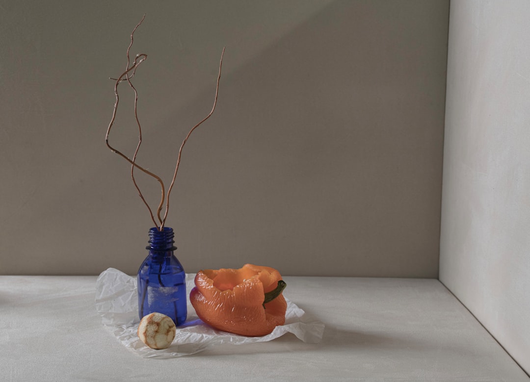 Zeytin ve Zeytinyağlı Ürünlerin Sağlıklı Profili - zeytinyağı şişesi